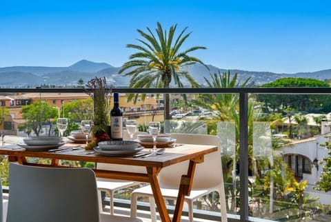 Balcony/Terrace, Other, Dining area, Mountain view