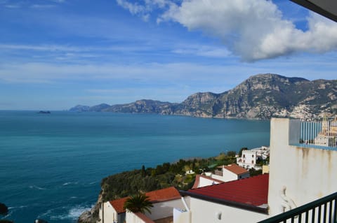 View (from property/room), Balcony/Terrace, Sea view