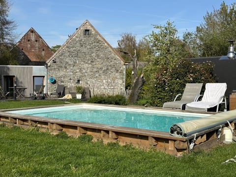 Day, Pool view, Swimming pool, sunbed