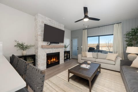 TV and multimedia, Living room, Seating area