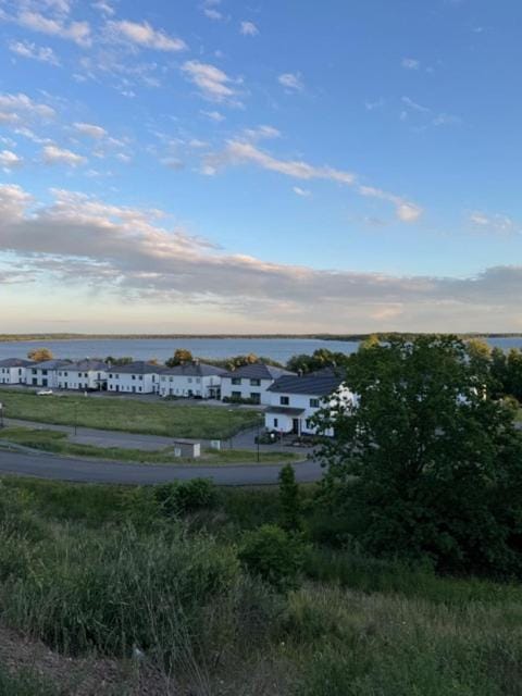 View (from property/room), Area and facilities