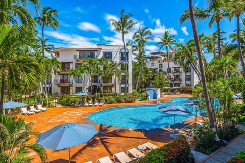 Property building, Day, Natural landscape, Pool view, Swimming pool, sunbed