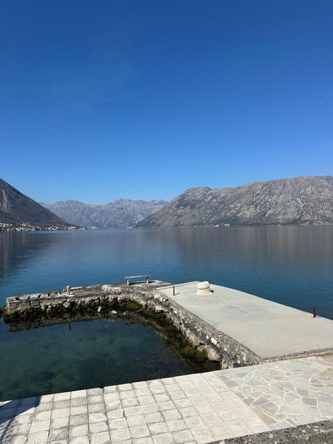 Day, Natural landscape, Mountain view, Sea view