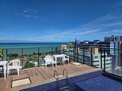 View (from property/room), Balcony/Terrace, Spa and wellness centre/facilities, Beach, Sea view