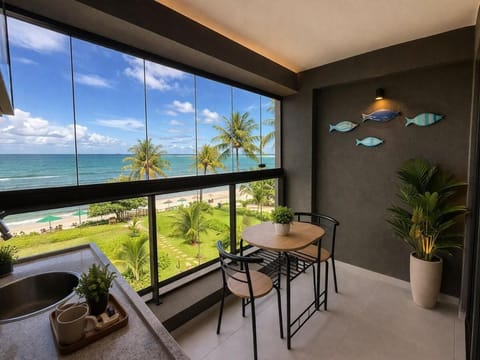 Natural landscape, Balcony/Terrace, Dining area, Sea view