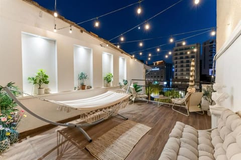 Night, Balcony/Terrace, Seating area
