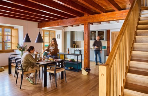 Dining area, Garden view, kitchen