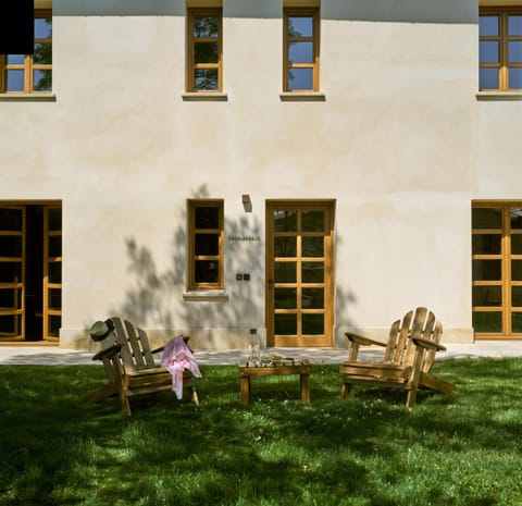 Garden, Garden view