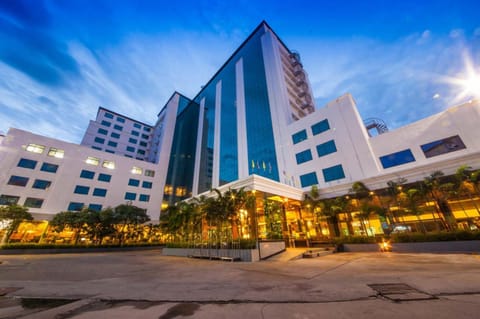 Property building, Night, City view