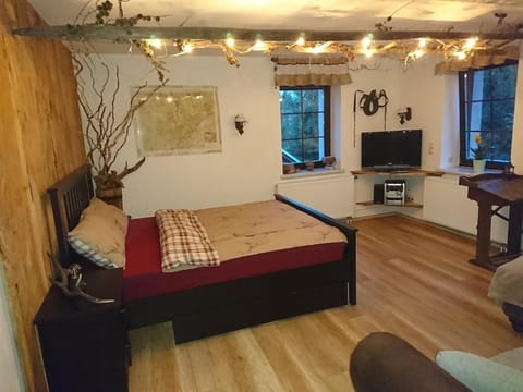 Living room, Bedroom