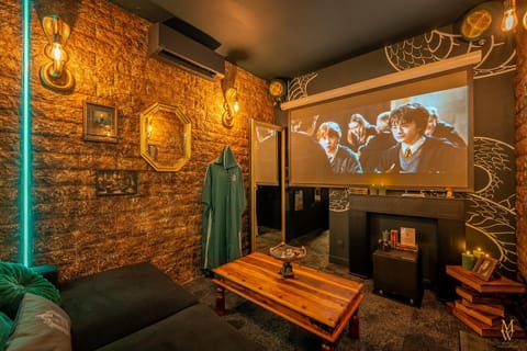 TV and multimedia, Living room