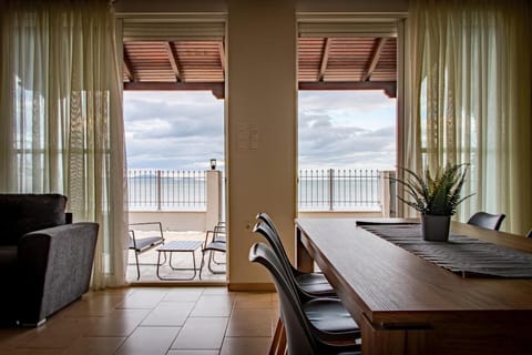 Dining area, Sea view