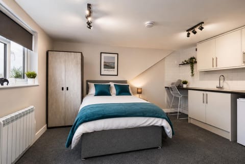 Bed, Kitchen or kitchenette, Other, Bedroom, wardrobe