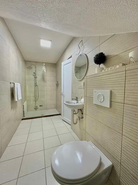 Hostel Herz Hostel in Federation of Bosnia and Herzegovina