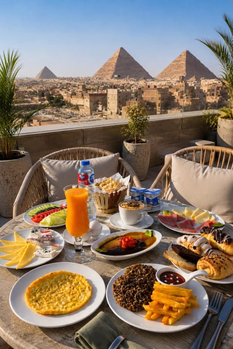 Day, Natural landscape, Balcony/Terrace, Food and drinks, Food, City view, Mountain view, Breakfast, Continental breakfast, Buffet breakfast, Lunch, Dinner, Drinks