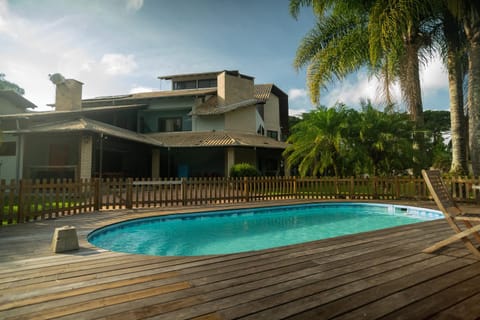 Property building, Pool view
