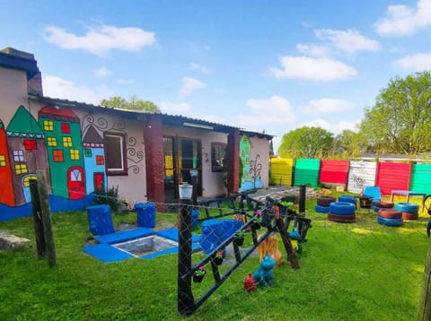 Day, Natural landscape, Children play ground, Garden, Evening entertainment, Garden view