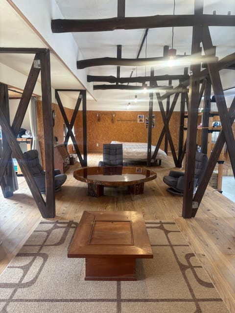 Bed, Living room, Photo of the whole room, Seating area, Bedroom