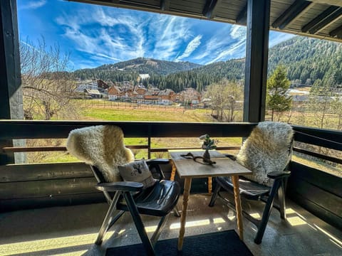 View (from property/room), Balcony/Terrace, Balcony/Terrace, Mountain view