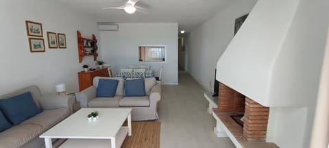 Living room, Decorative detail