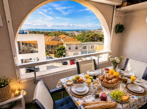 Balcony/Terrace, Balcony/Terrace, Sea view
