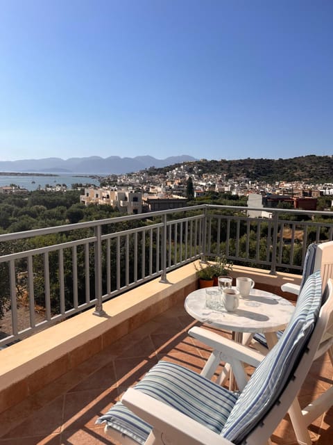 View (from property/room), Balcony/Terrace, Balcony/Terrace, Seating area, Sea view