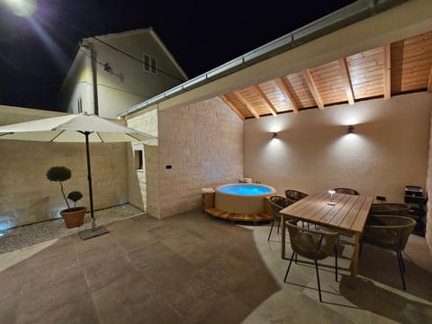 Hot Tub