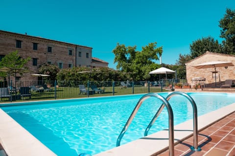 Day, Pool view, Swimming pool, sunbed