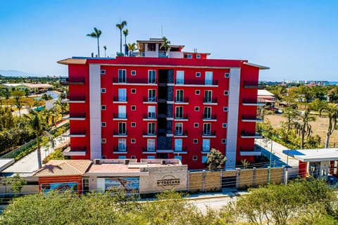 Property building, Day