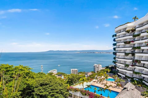 Property building, Day, Natural landscape, Pool view, Sea view, Swimming pool, Swimming pool