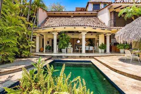 Property building, Spring, Day, Pool view, Swimming pool