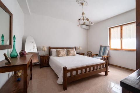 Bed, Decorative detail, Bedroom, furniture, locker, air conditioner