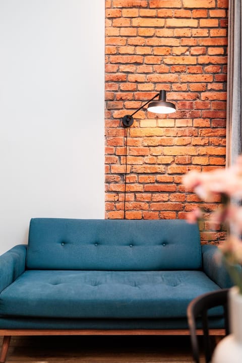 Photo of the whole room, Decorative detail, Seating area