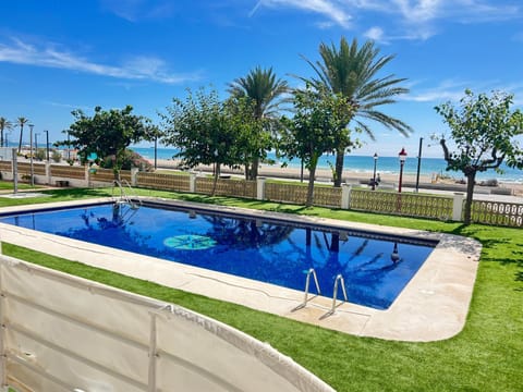 Sea view, Swimming pool