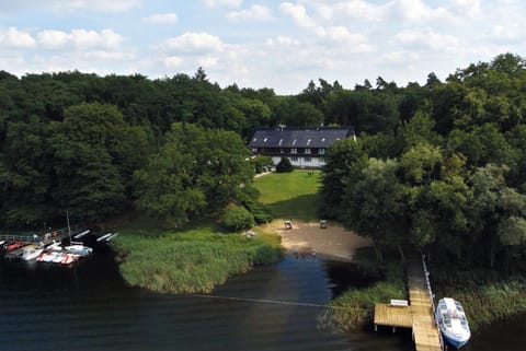 Property building, Activities, Beach, Lake view
