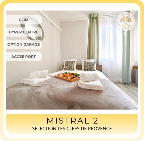 Bed, Food and drinks, Photo of the whole room, Bedroom, Food, Text overlay