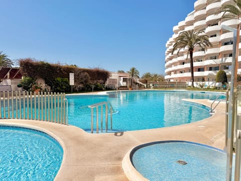 Pool view, Swimming pool