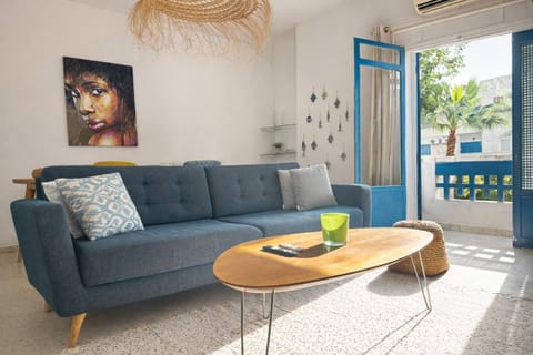 Living room, Decorative detail