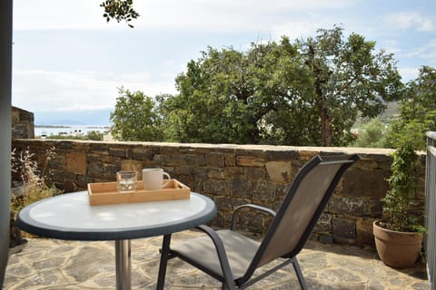 Garden, View (from property/room), Seating area, Sea view