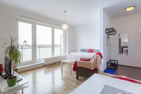 Bed, Living room, Bedroom