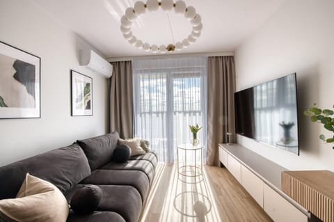 TV and multimedia, Living room, Photo of the whole room, Seating area