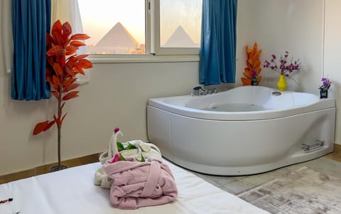 Bed, Natural landscape, Hot Tub, Bathroom, Photo of the whole room, Bedroom, Bath, towels