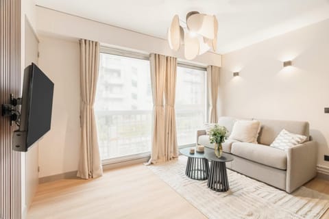 Communal lounge/ TV room, TV and multimedia, Living room, Seating area, heating, internet