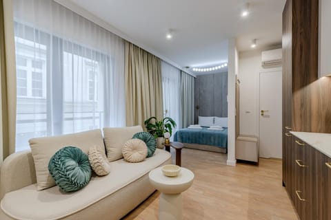 Kitchen or kitchenette, Living room, Bedroom