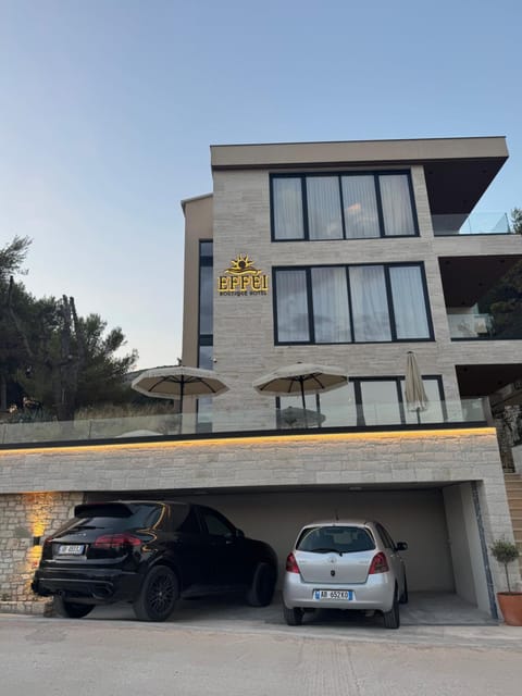 Property building, Day, Parking