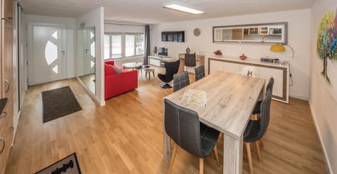 Point Cardinal Apartment in Geneva