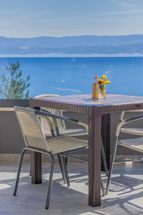 View (from property/room), Balcony/Terrace, Sea view