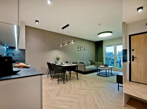 Kitchen or kitchenette, Living room, Seating area, Dining area, pet friendly