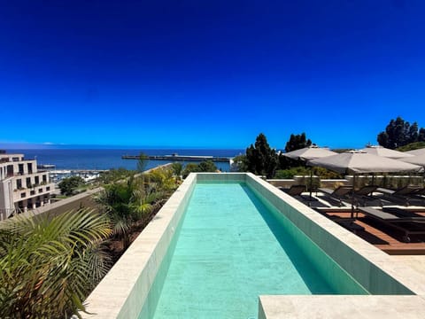 Balcony/Terrace, Swimming pool