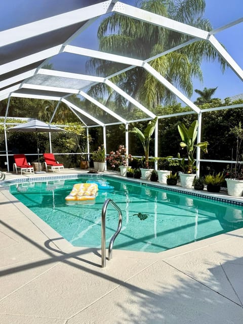 Balcony/Terrace, Pool view, Pool view, Swimming pool, Swimming pool